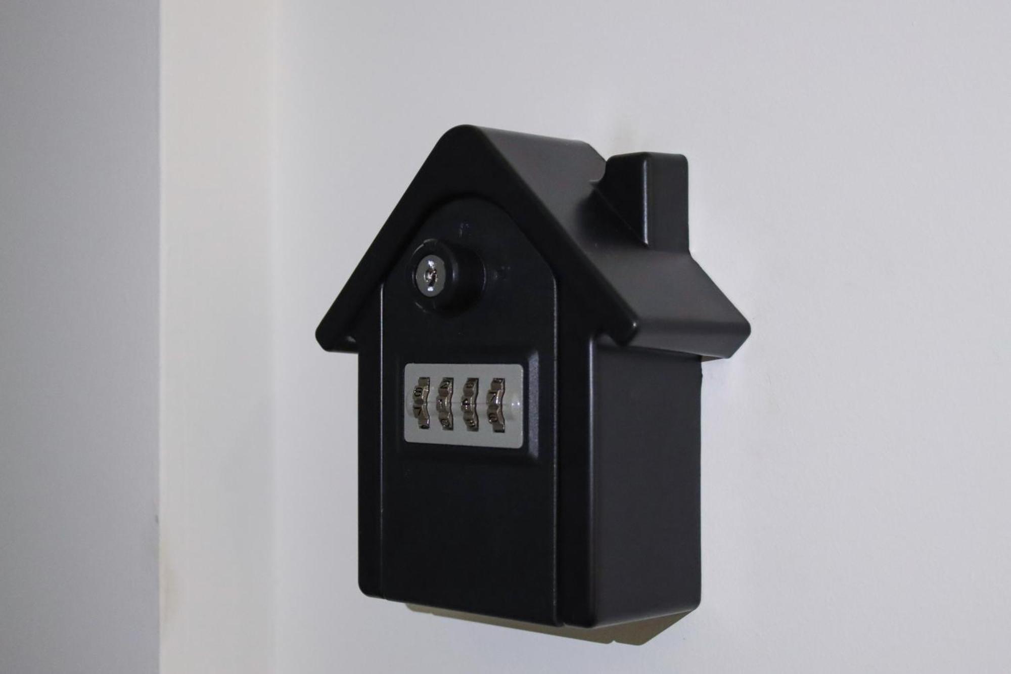 شقة Casa Ardo Wifi & Free Parking In Lecco Center المظهر الخارجي الصورة