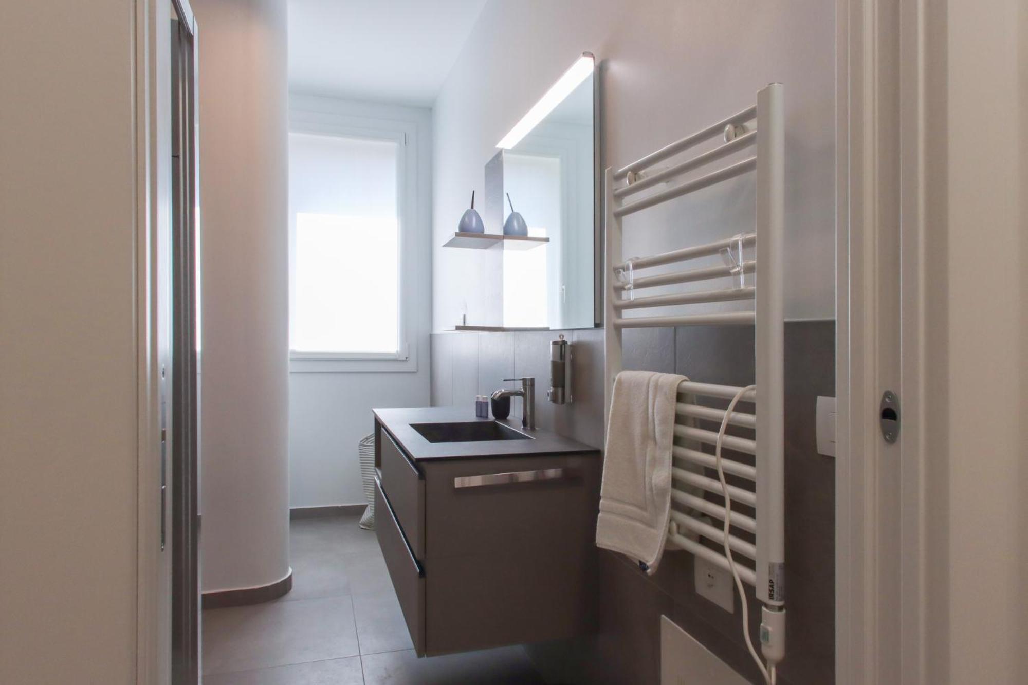 شقة Casa Ardo Wifi & Free Parking In Lecco Center المظهر الخارجي الصورة